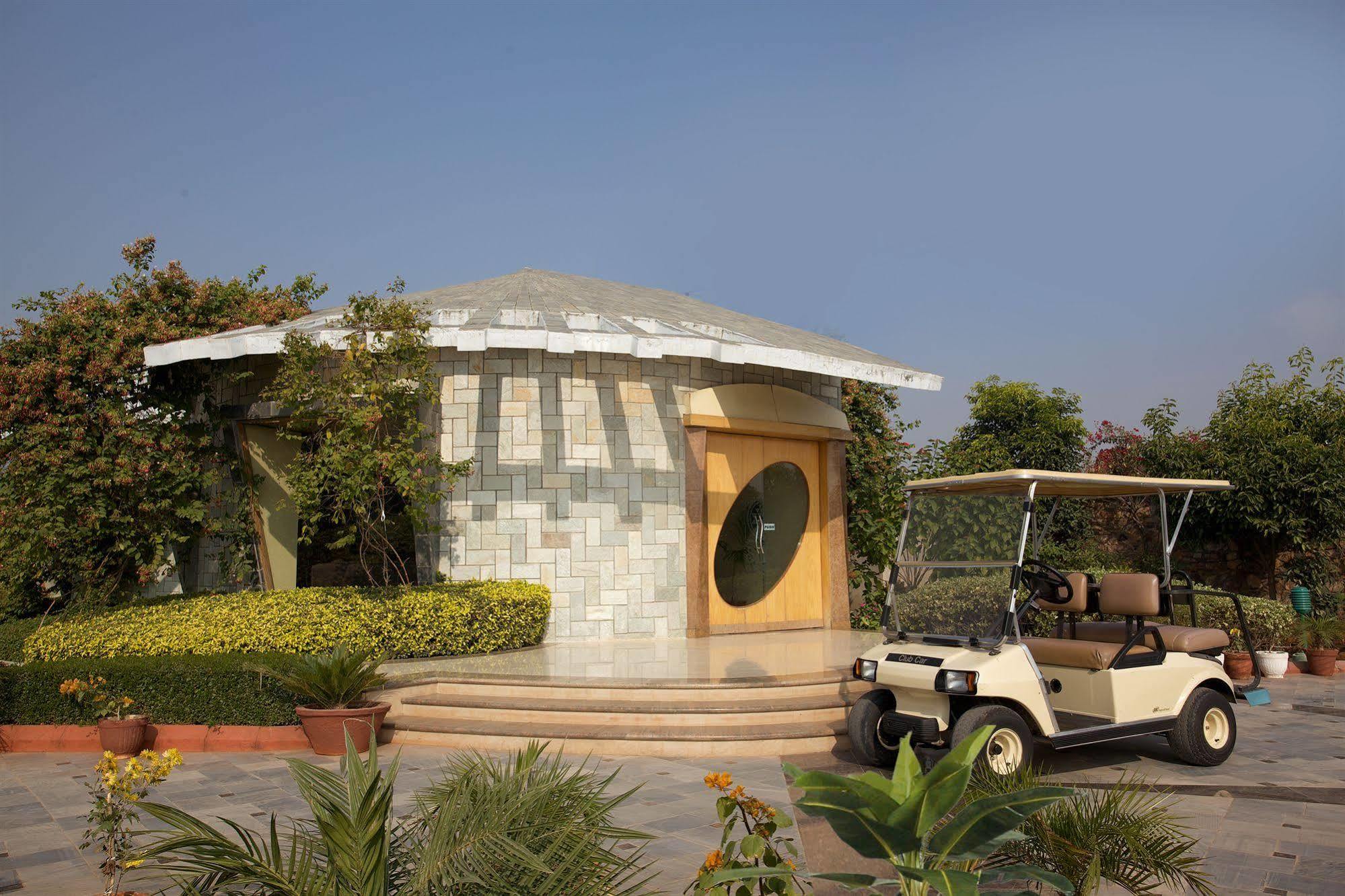 Shri Radha Brij Vasundhara Resort & Spa Govardhan Екстериор снимка