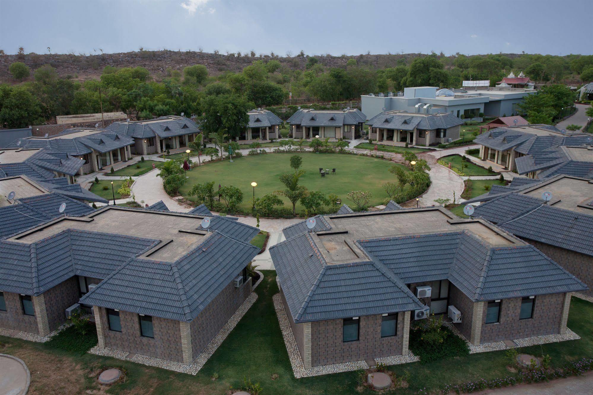 Shri Radha Brij Vasundhara Resort & Spa Govardhan Екстериор снимка