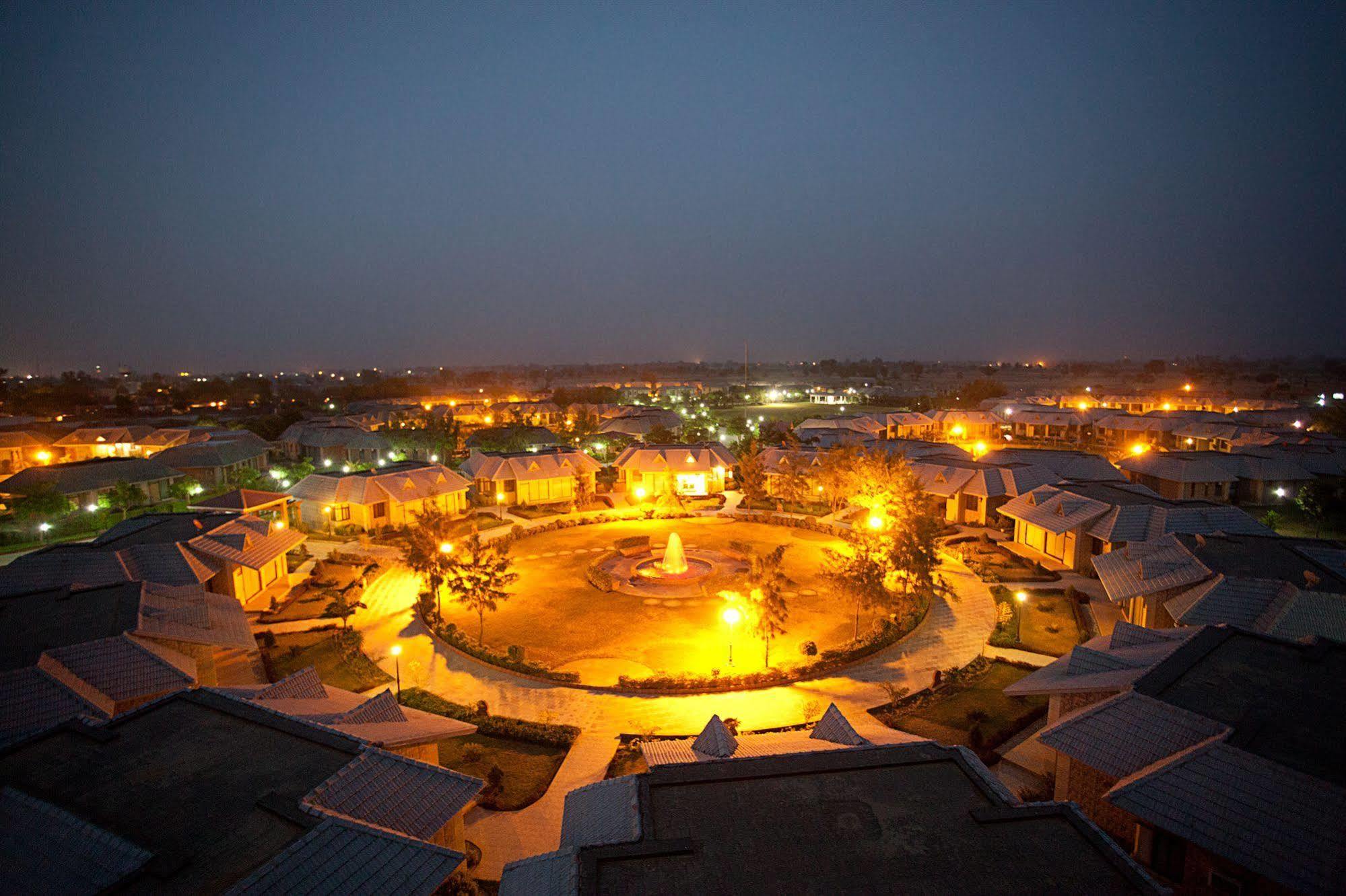 Shri Radha Brij Vasundhara Resort & Spa Govardhan Екстериор снимка
