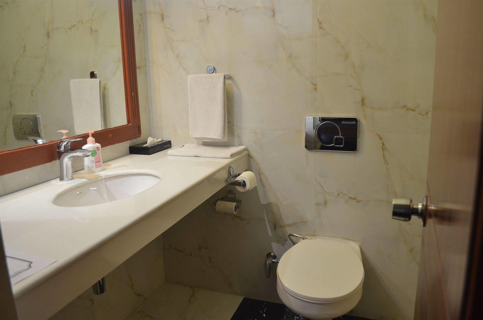 Shri Radha Brij Vasundhara Resort & Spa Govardhan Екстериор снимка