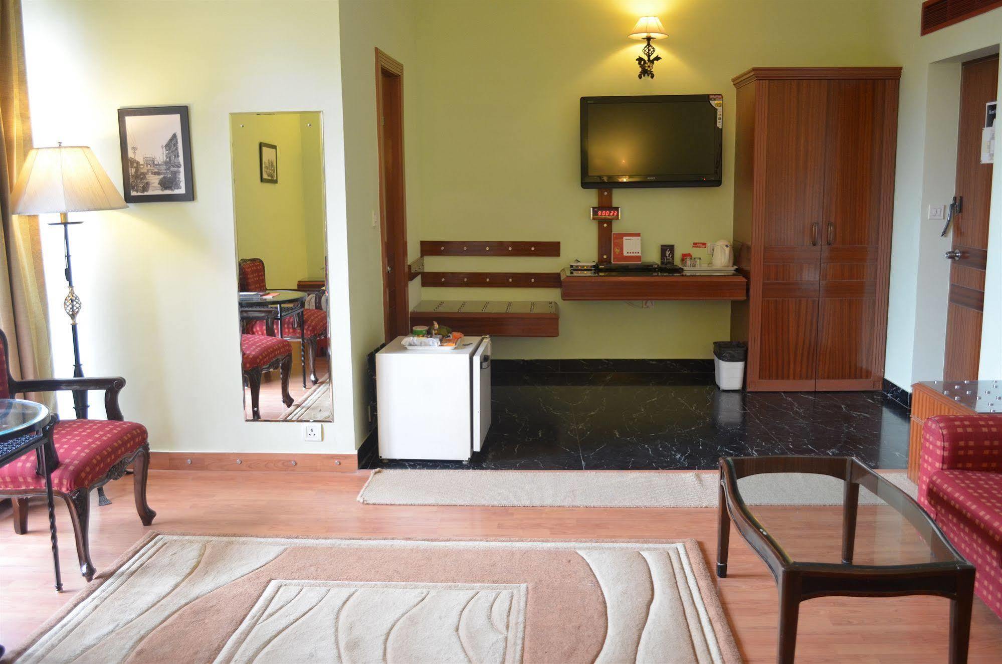 Shri Radha Brij Vasundhara Resort & Spa Govardhan Екстериор снимка