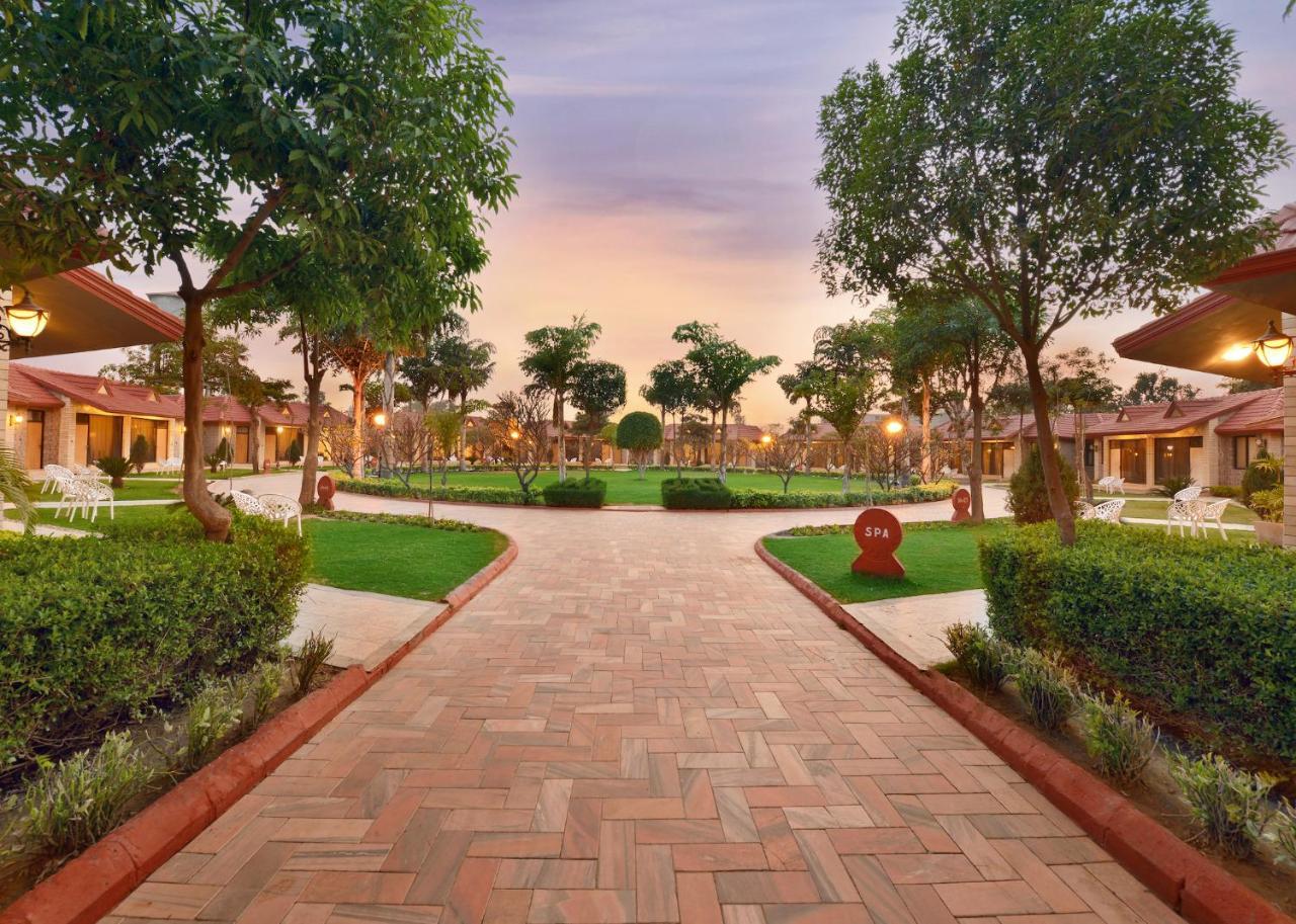 Shri Radha Brij Vasundhara Resort & Spa Govardhan Екстериор снимка